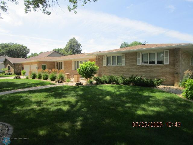 1029 Valley St, Wahpeton, ND 58075 - photo 33