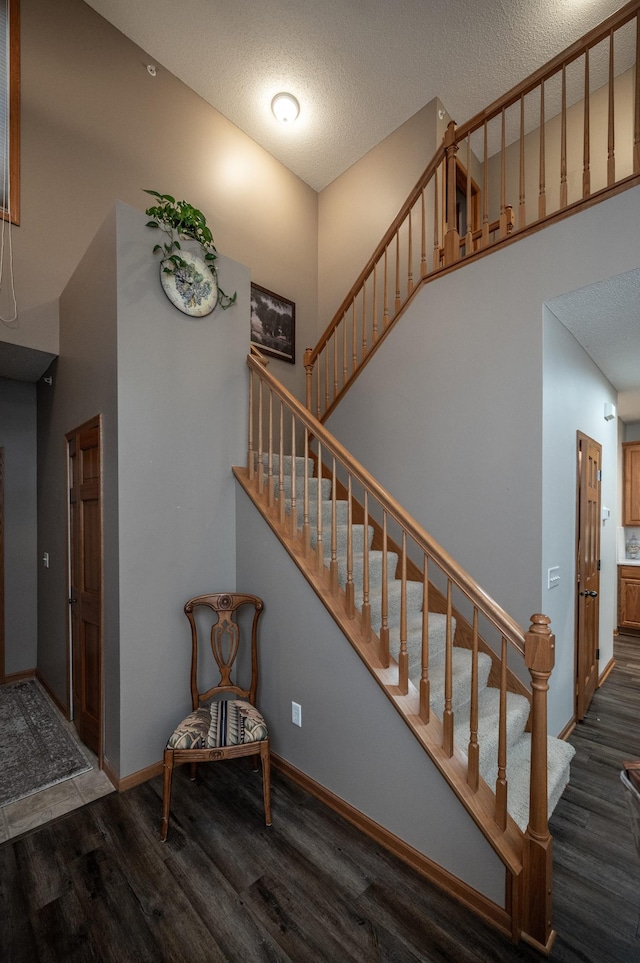 2760 Spy Glass Dr, Chaska, MN 55318 - photo 11