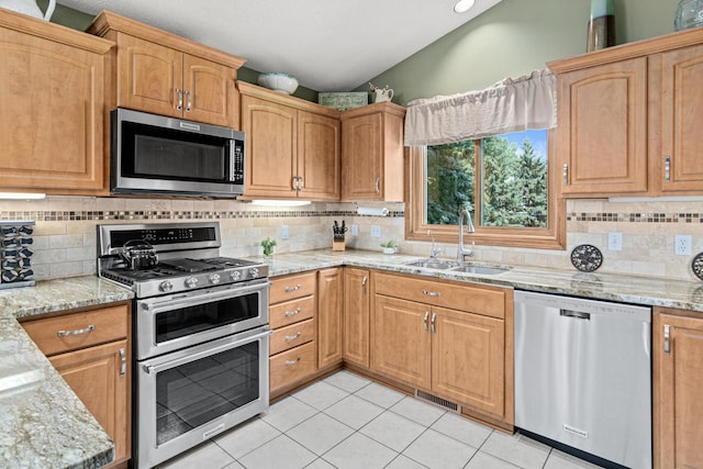 7609 133rd St W, Apple Valley, MN 55124 - photo 5