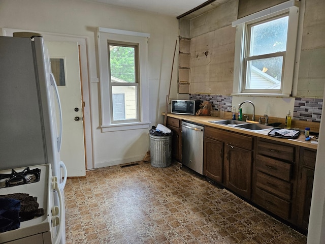 721 Minnesota Ave, Albert Lea, MN 56007 - photo 8