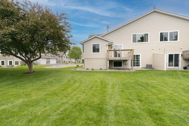 9309 Loch Lomond Ln, Brooklyn Park, MN 55443 - photo 1