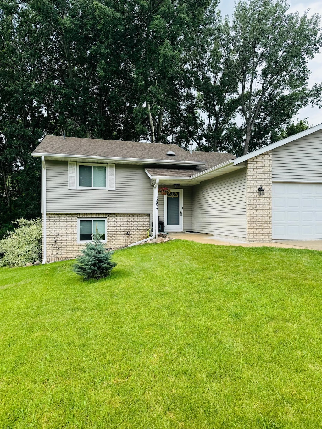 5677 134th St, Savage, MN 55378 - photo 1