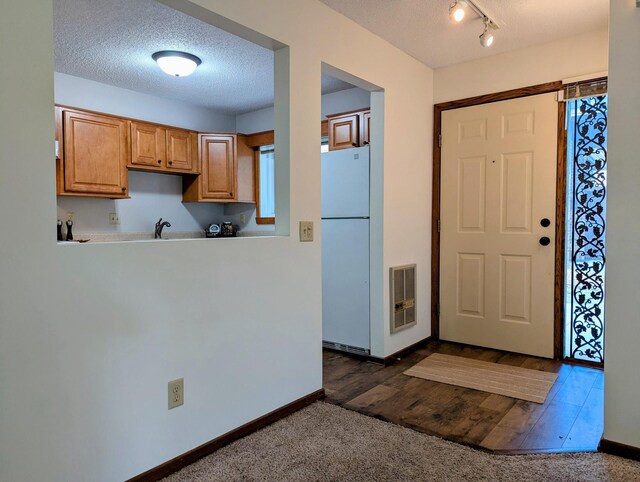 350 Ford Rd Unit 3, Saint Louis Park, MN 55426 - photo 2