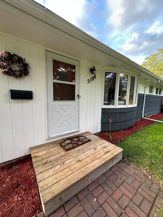 5108 Eleanor Ln, Brooklyn Center, MN 55429 - photo 3