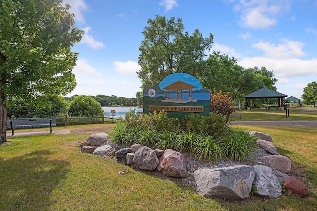 1665 Evergreen Ln N, Plymouth, MN 55441 - photo 52