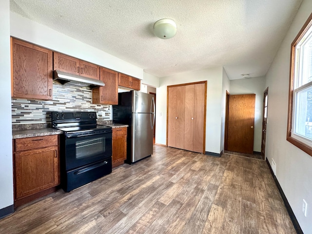 1477 6th St E, Saint Paul, MN 55106 - photo 5