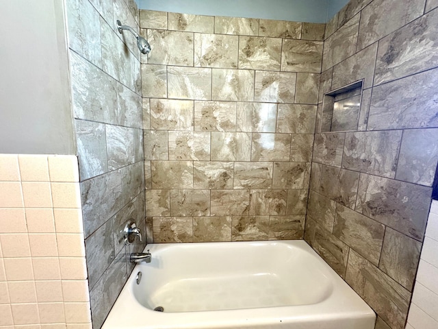 1477 6th St E, Saint Paul, MN 55106 - photo 14