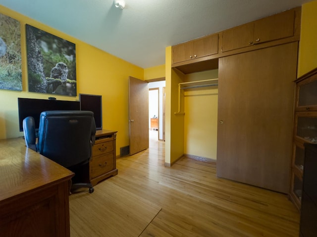 525 Maple Ln, Moorhead, MN 56560 - photo 8