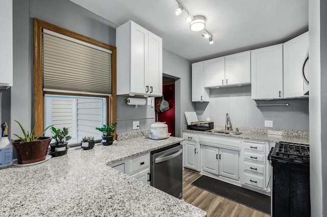 808 Hyacinth Ave E, Saint Paul, MN 55106 - photo 6