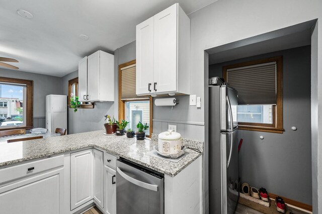 808 Hyacinth Ave E, Saint Paul, MN 55106 - photo 8