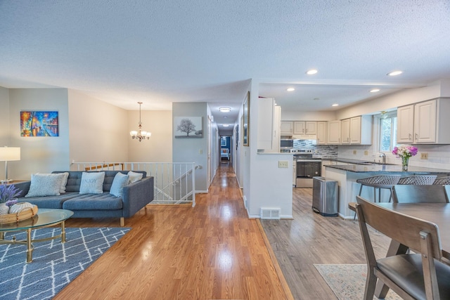 6910 Park View Ln, Eden Prairie, MN 55346 - photo 17