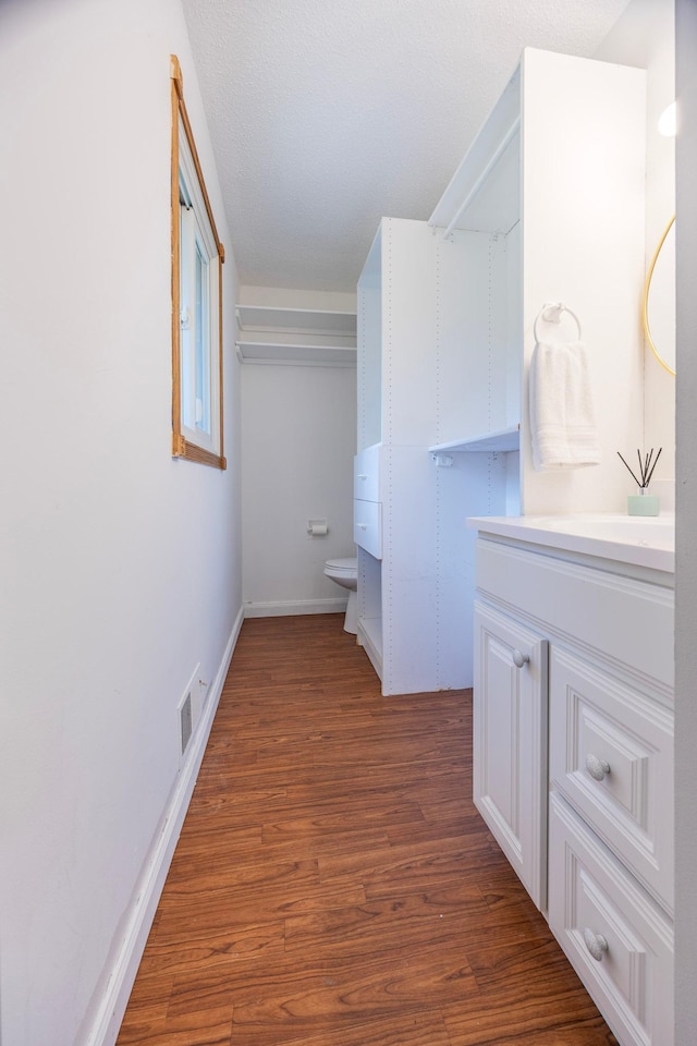 6910 Park View Ln, Eden Prairie, MN 55346 - photo 29