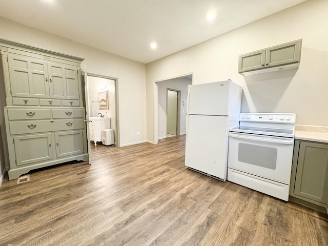518 Maple Ave, Fergus Falls, MN 56537 - photo 8