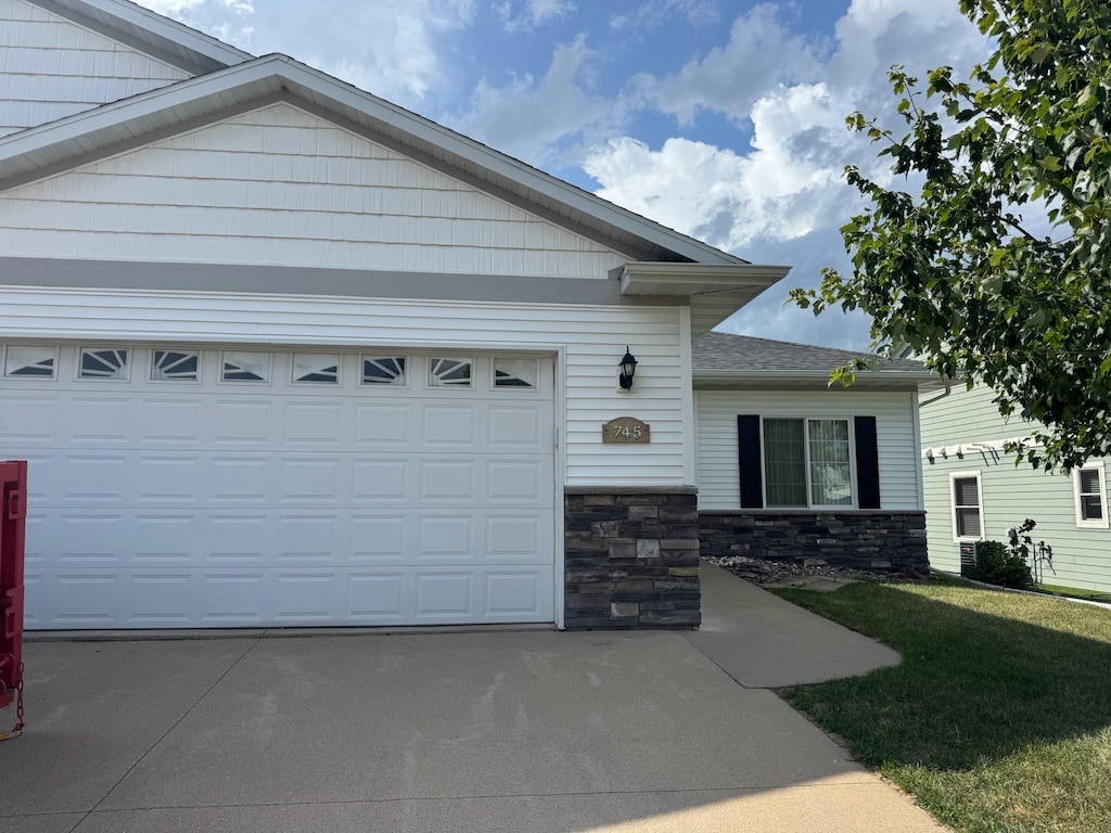 745 36th Ave, Goodview, MN 55987 - photo 1