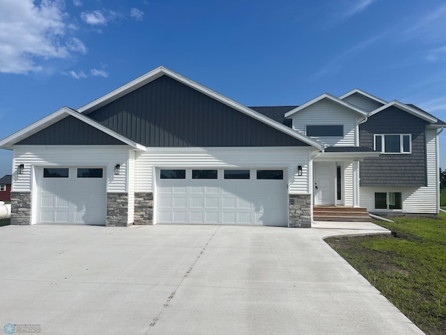 300 Prairie Dr N, Hankinson, ND 58041 - photo 1