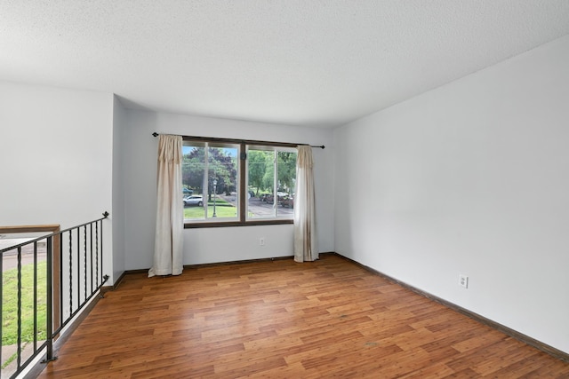 937 Hazelwood St, Saint Paul, MN 55106 - photo 21