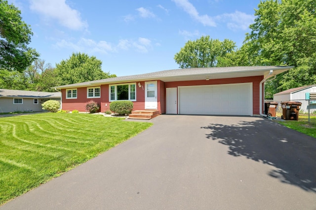 1022 5th St W, Hastings, MN 55033 - photo 1