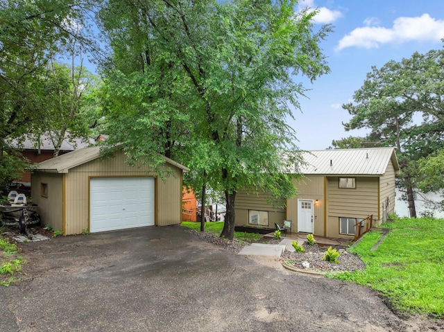 28562 Tiger St NW, Spencer Brook Twp, MN 55398 - photo 2