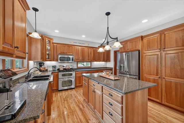 2215 Hill Pl SW, Rochester, MN 55902 - photo 7