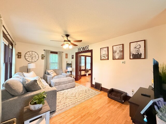 217 3rd St, Montevideo, MN 56265 - photo 3