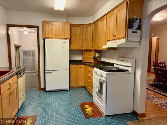 321 1st St SW, Long Prairie, MN 56347 - photo 8