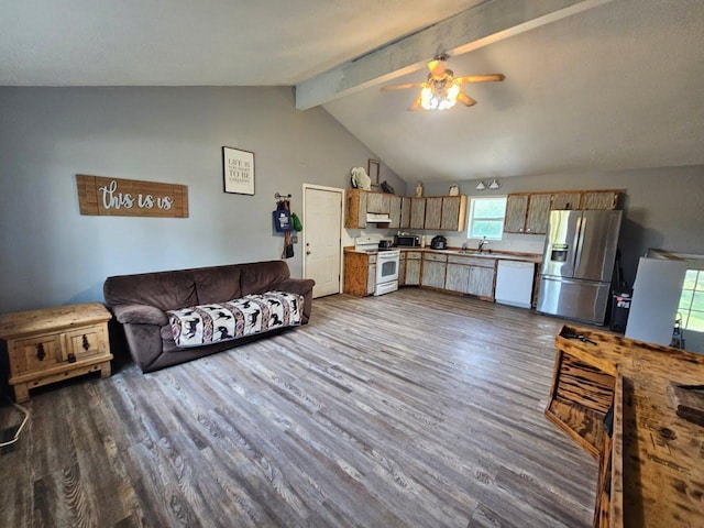 200 10th Ave SE, Pelican Rapids, MN 56572 - photo 2