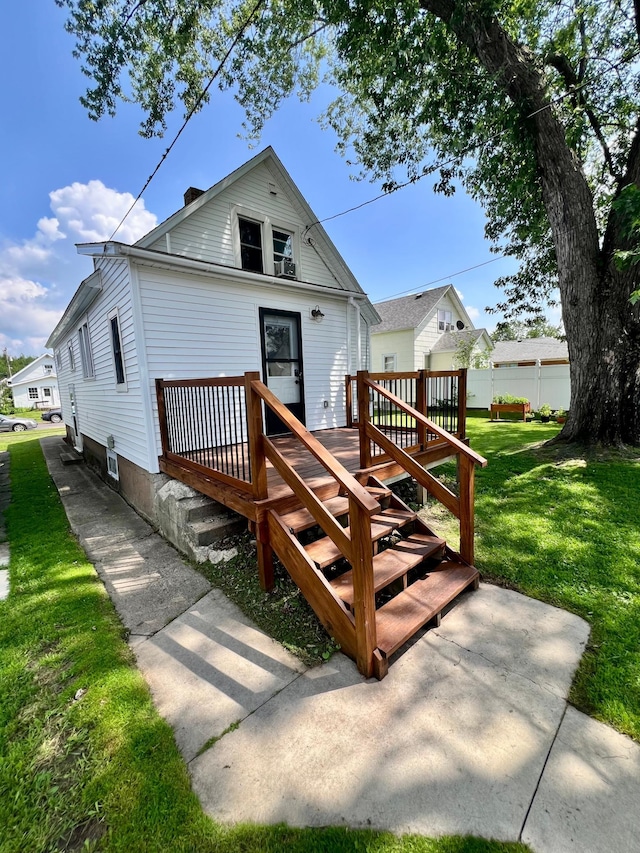 513 3rd St, Nashwauk, MN 55769 - photo 2