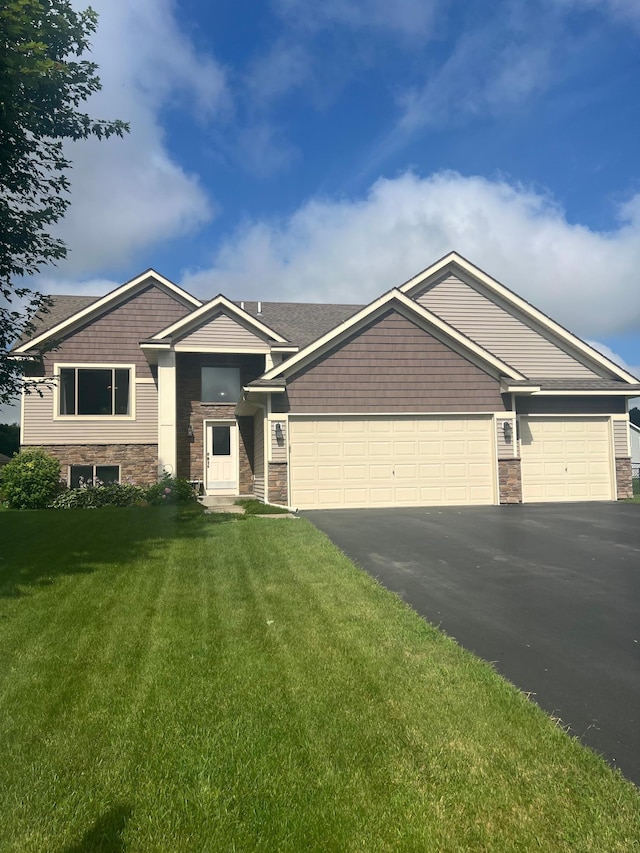 30318 Fox Rd, Stacy, MN 55079 - photo 1