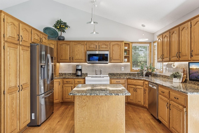 12055 93rd Pl N, Maple Grove, MN 55369 - photo 8