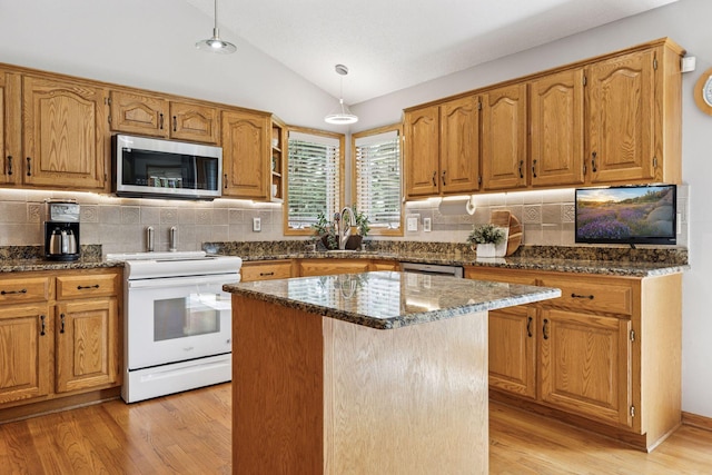12055 93rd Pl N, Maple Grove, MN 55369 - photo 9