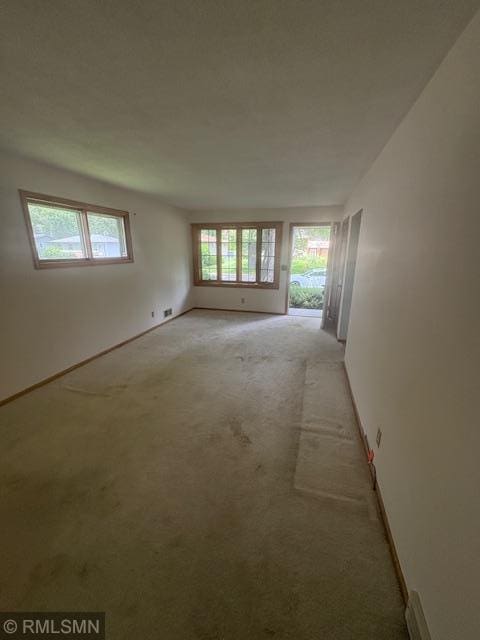 614 Cheryl St NE, Fridley, MN 55432 - photo 4