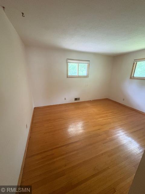 614 Cheryl St NE, Fridley, MN 55432 - photo 8