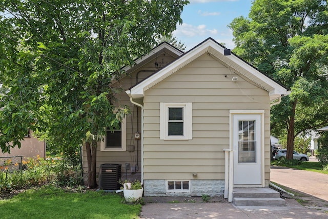 4342 Xenia Ave N, Crystal, MN 55422 - photo 7