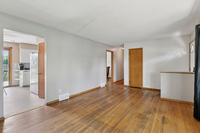 312 Sand St, Shakopee, MN 55379 - photo 11