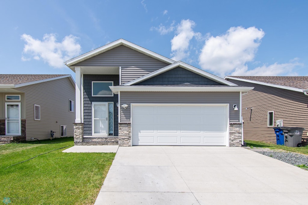 4533 18th St S, Moorhead, MN 56560 - photo 1