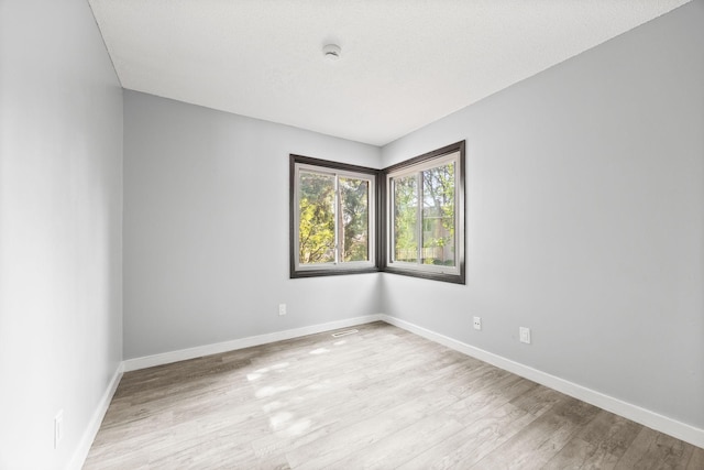 7951 Island Rd, Eden Prairie, MN 55347 - photo 16