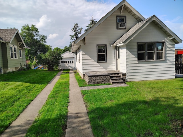 613 Vernon Ave, Fergus Falls, MN 56537 - photo 1