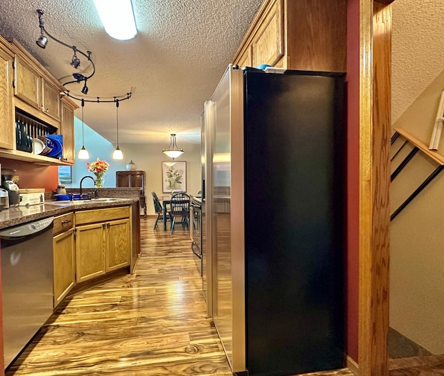 178 Primrose Ct, Vadnais Heights, MN 55127 - photo 14