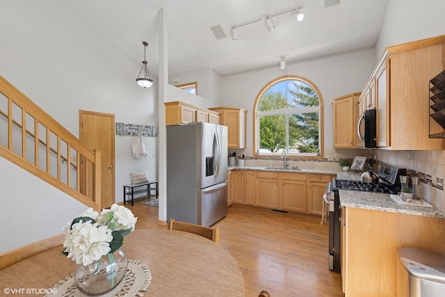 21271 Ilavista Way, Lakeville, MN 55044 - photo 6
