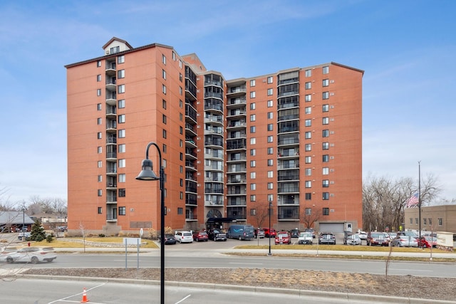 6500 Woodlake Dr Unit 105, Richfield, MN 55423 - photo 1