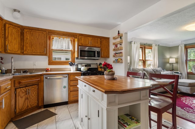 2150 Saint Anthony Ave, Saint Paul, MN 55104 - photo 2