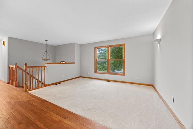 516 Hazel St N, Saint Paul, MN 55119 - photo 2
