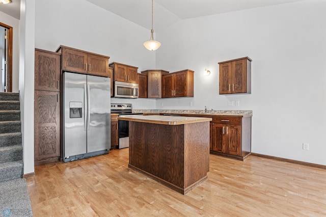 2239 35th Street Cir S, Moorhead, MN 56560 - photo 3