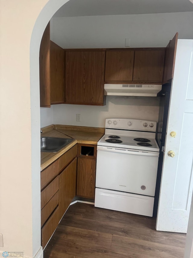 1109 10th St N, Fargo, ND 58102 - photo 7
