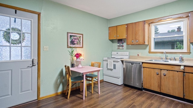 2319 9th St, Eau Claire, WI 54703 - photo 20