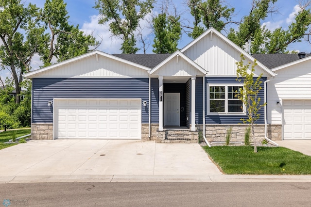 5811 41st St S, Fargo, ND 58104 - photo 1