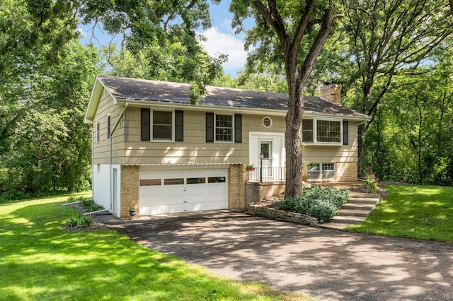 16812 Patricia Ln, Minnetonka, MN 55345 - photo 1