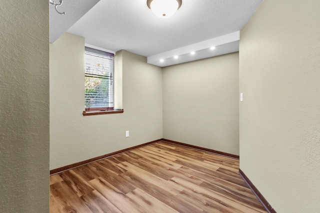 7060 145th St W, Apple Valley, MN 55124 - photo 27