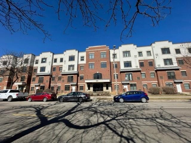 619 8th St SE Unit 115, Minneapolis, MN 55414 - photo 1