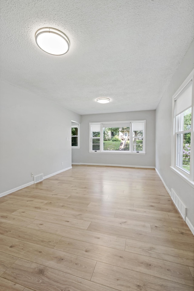 3418 6th St, Minneapolis, MN 55412 - photo 8